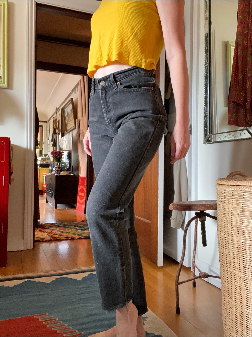 ❤️‍🔥 Vintage 80s Levi’s High-Rise Black Denim Straight-Leg Jeans Distressed